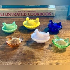 Vintage Mini Hen on a Nest salt cellar collection